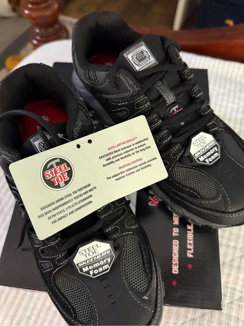 50% OFF SKECHERS STEEL TOE WORK SHOES – BRAND NEW IN BOX! 🔥size 7. Only $35